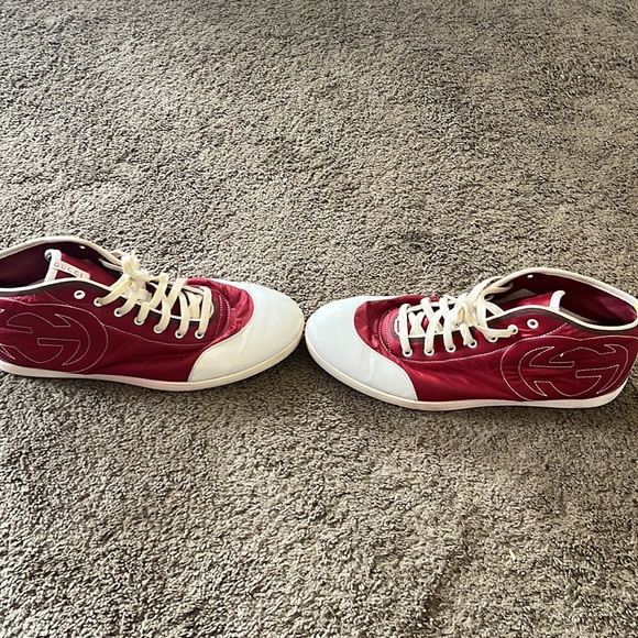 GUCCI Men’s Authentic Sneakers - Picture 4 of 7